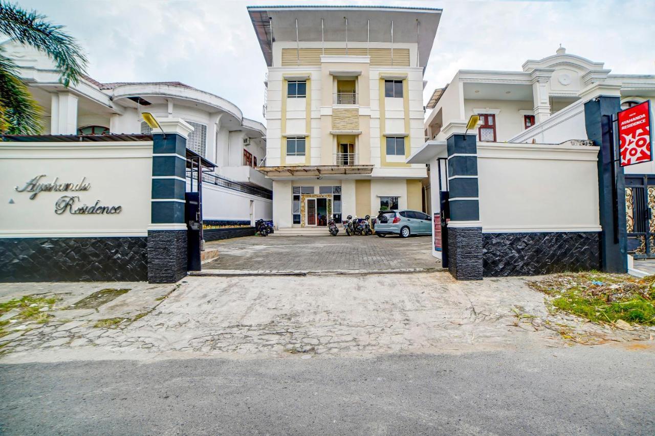 Oyo 91170 Ayahanda Residence Medan Kültér fotó