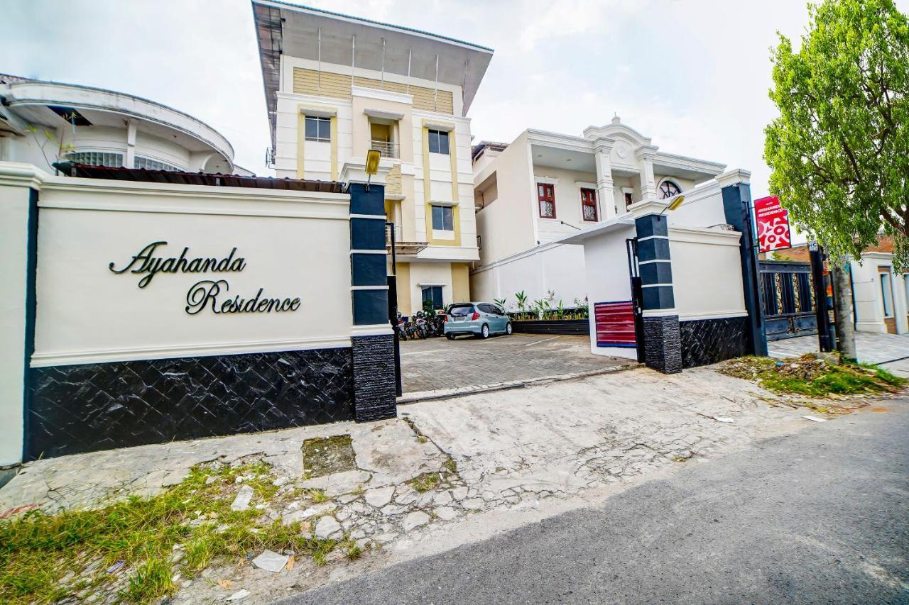 Oyo 91170 Ayahanda Residence Medan Kültér fotó