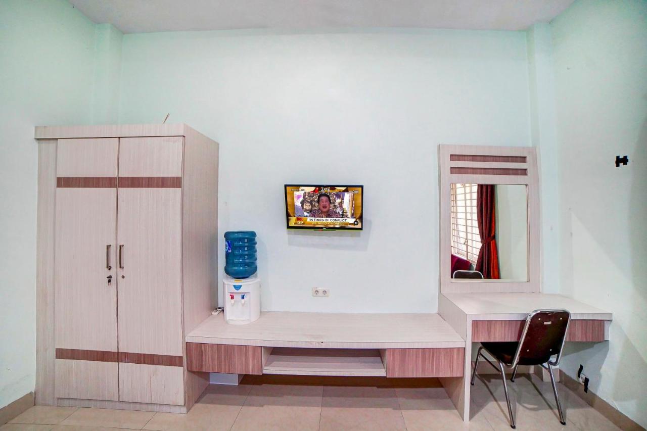 Oyo 91170 Ayahanda Residence Medan Kültér fotó